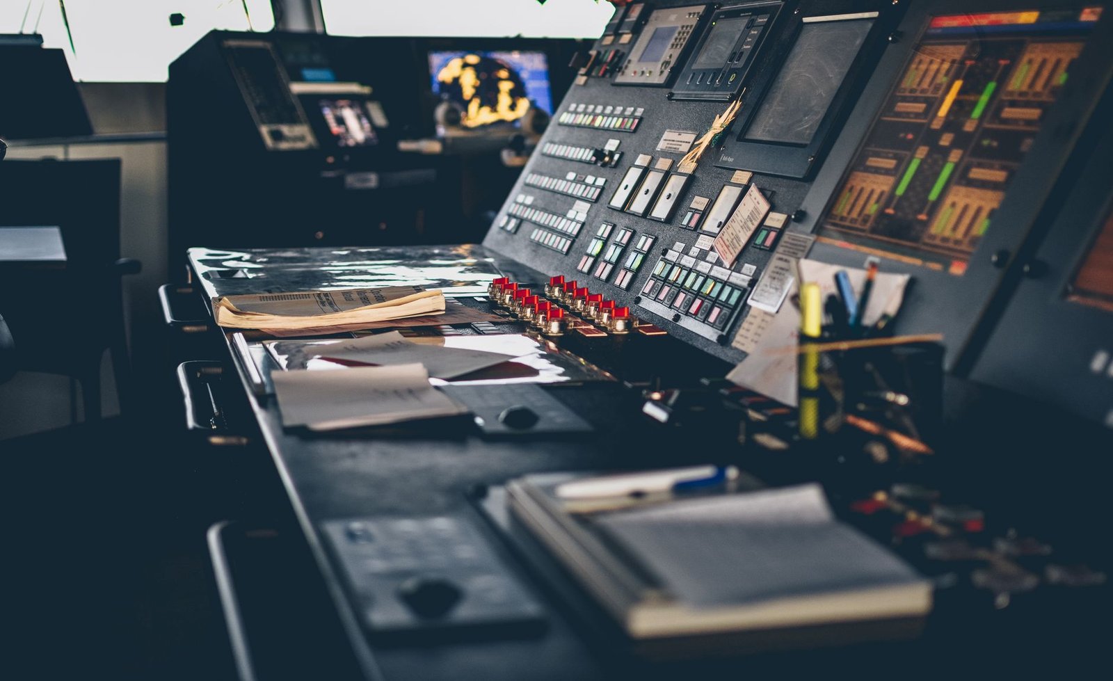 n8n vs Make vs Zapier vs Pipedream vs Activepieces: Workflow Automation in 2026