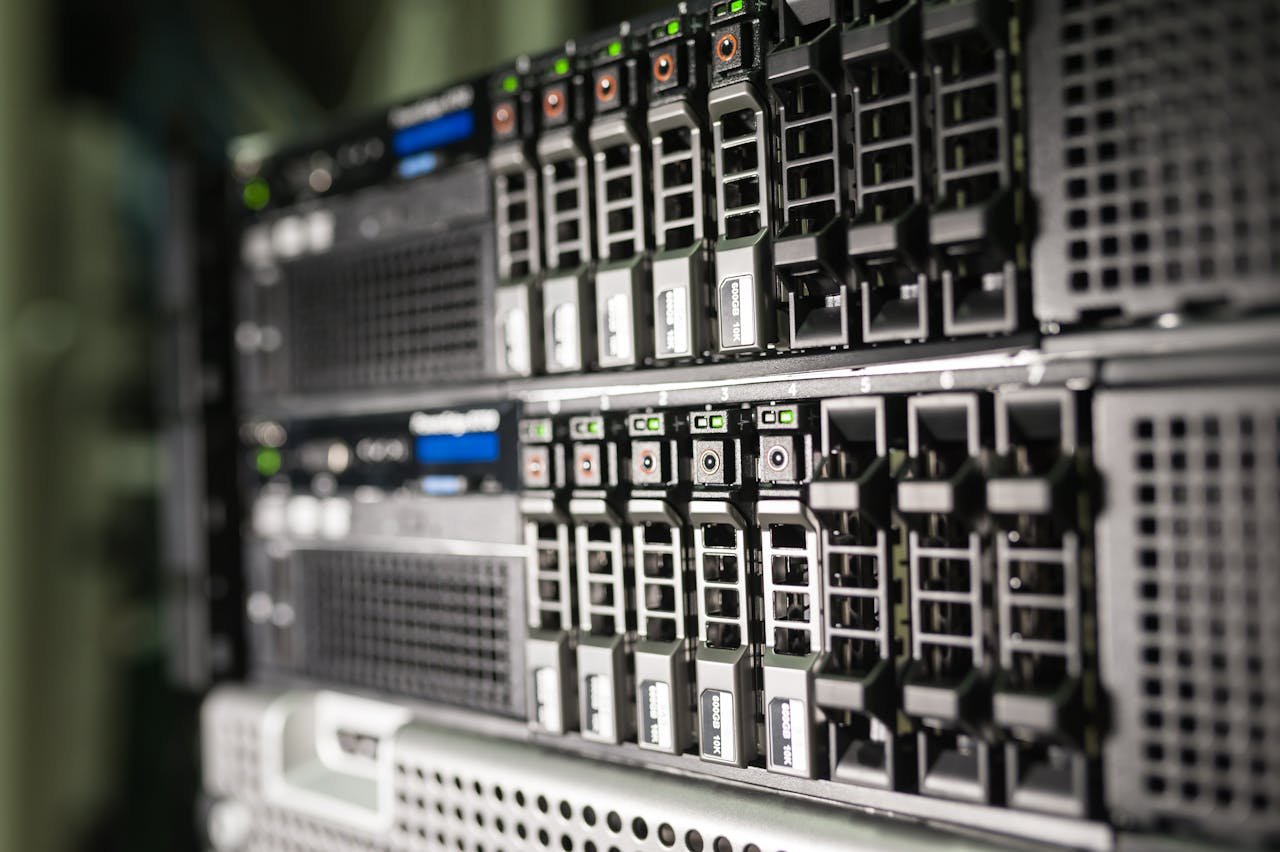 Statuspage vs BetterStack vs Instatus vs OneUptime: Status Page Comparison 2026